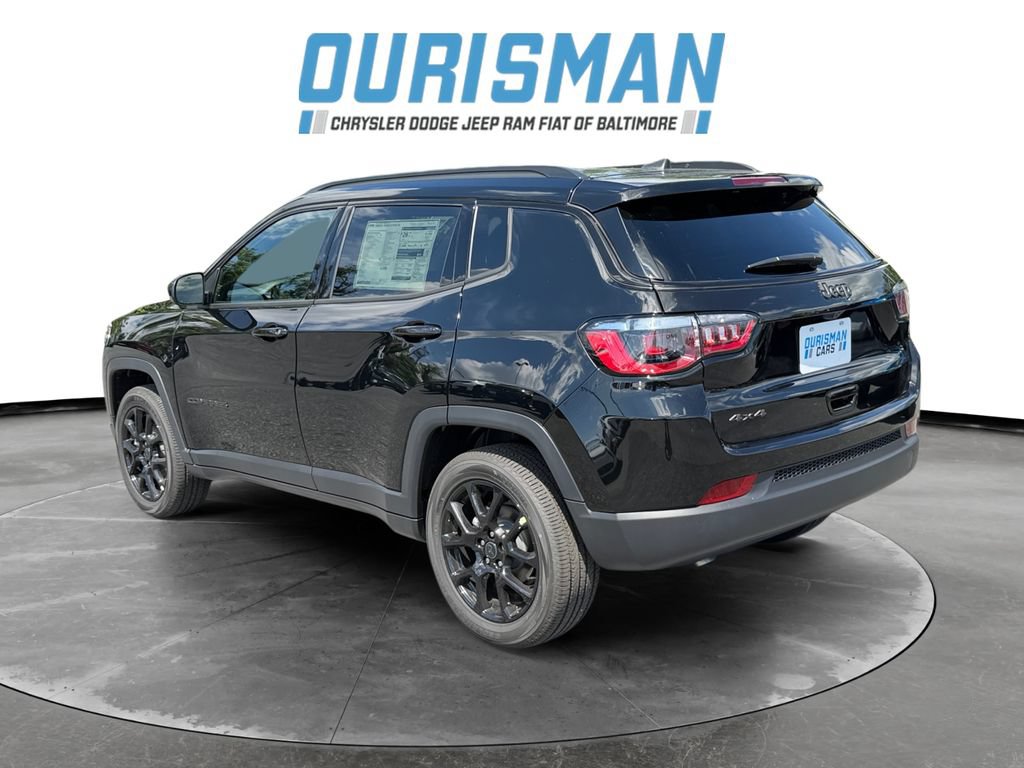 New 2026 Jeep Compass Latitude AWD/4WD image 4