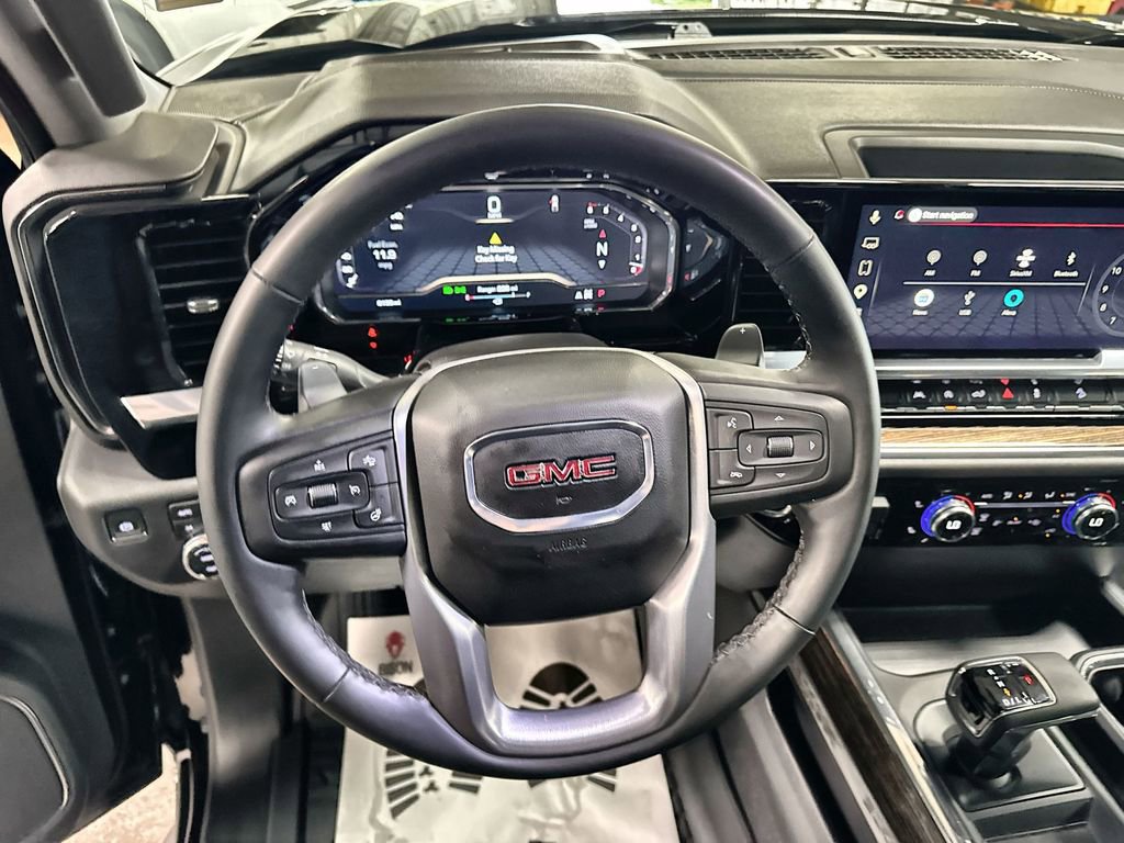 Used 2025 GMC Sierra 1500 Elevation w/ X31 Off-Road Package AWD/4WD image 17