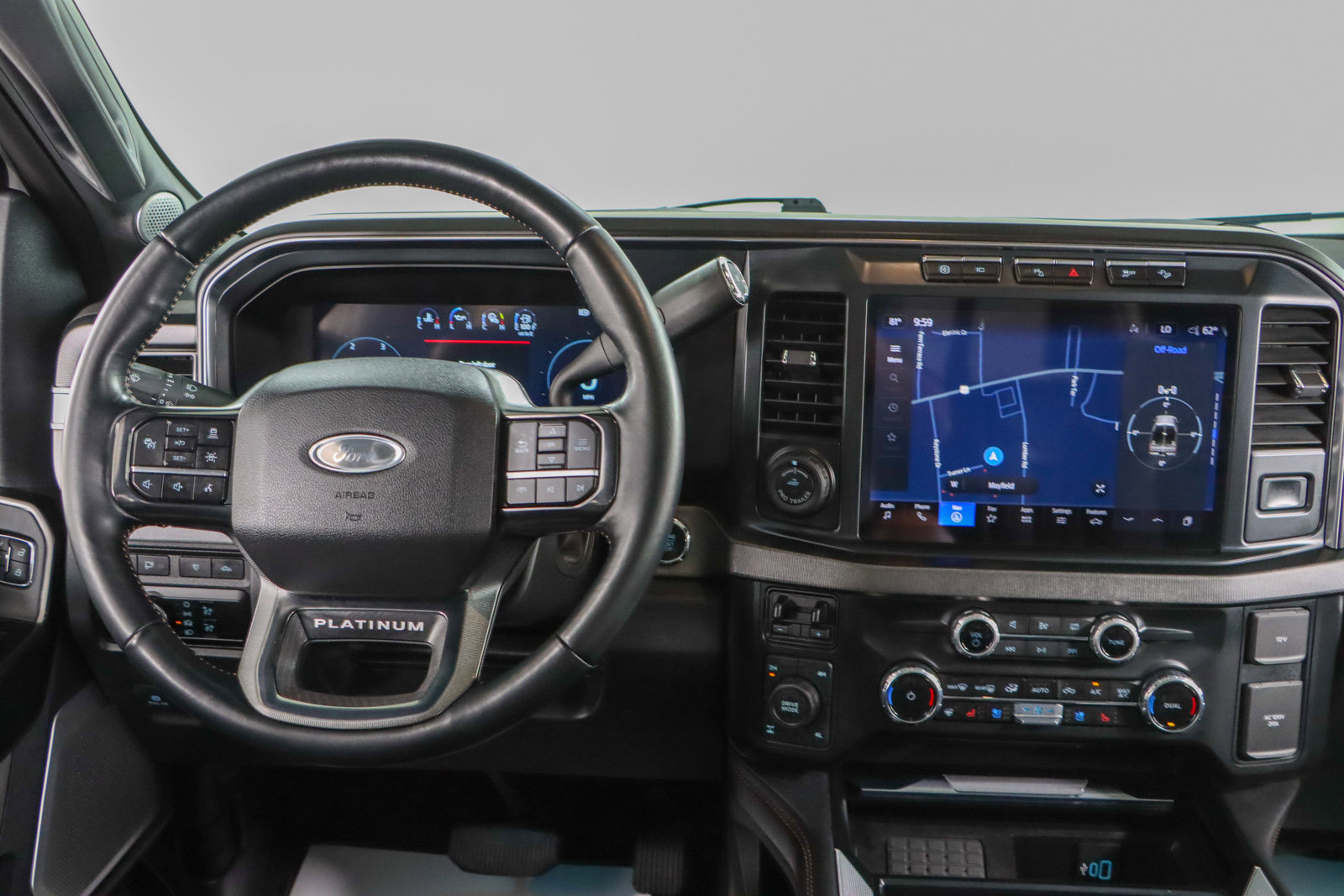 Used 2024 Ford F250 Platinum AWD/4WD image 18