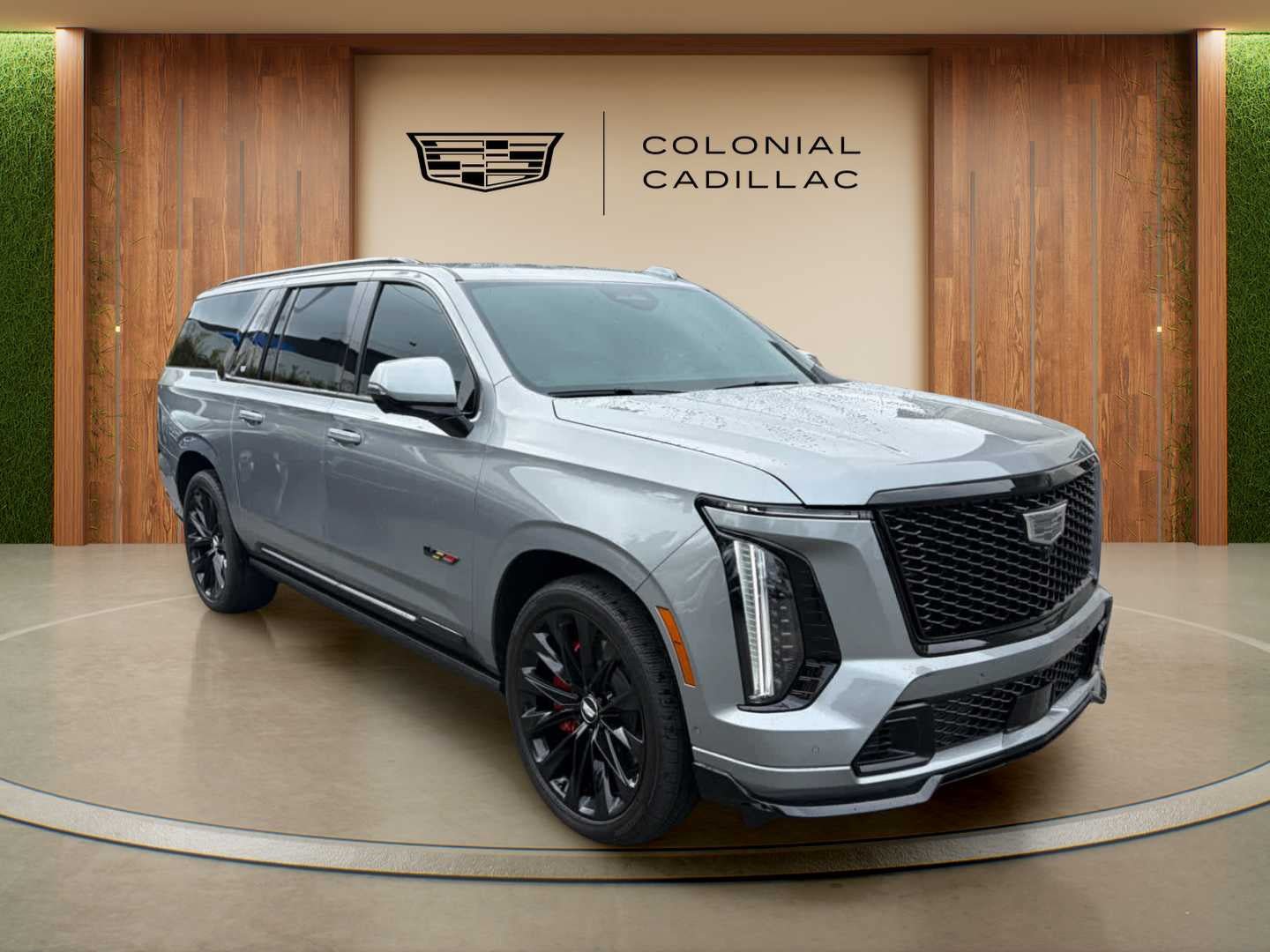 Used 2026 Cadillac Escalade ESV V AWD/4WD image 4