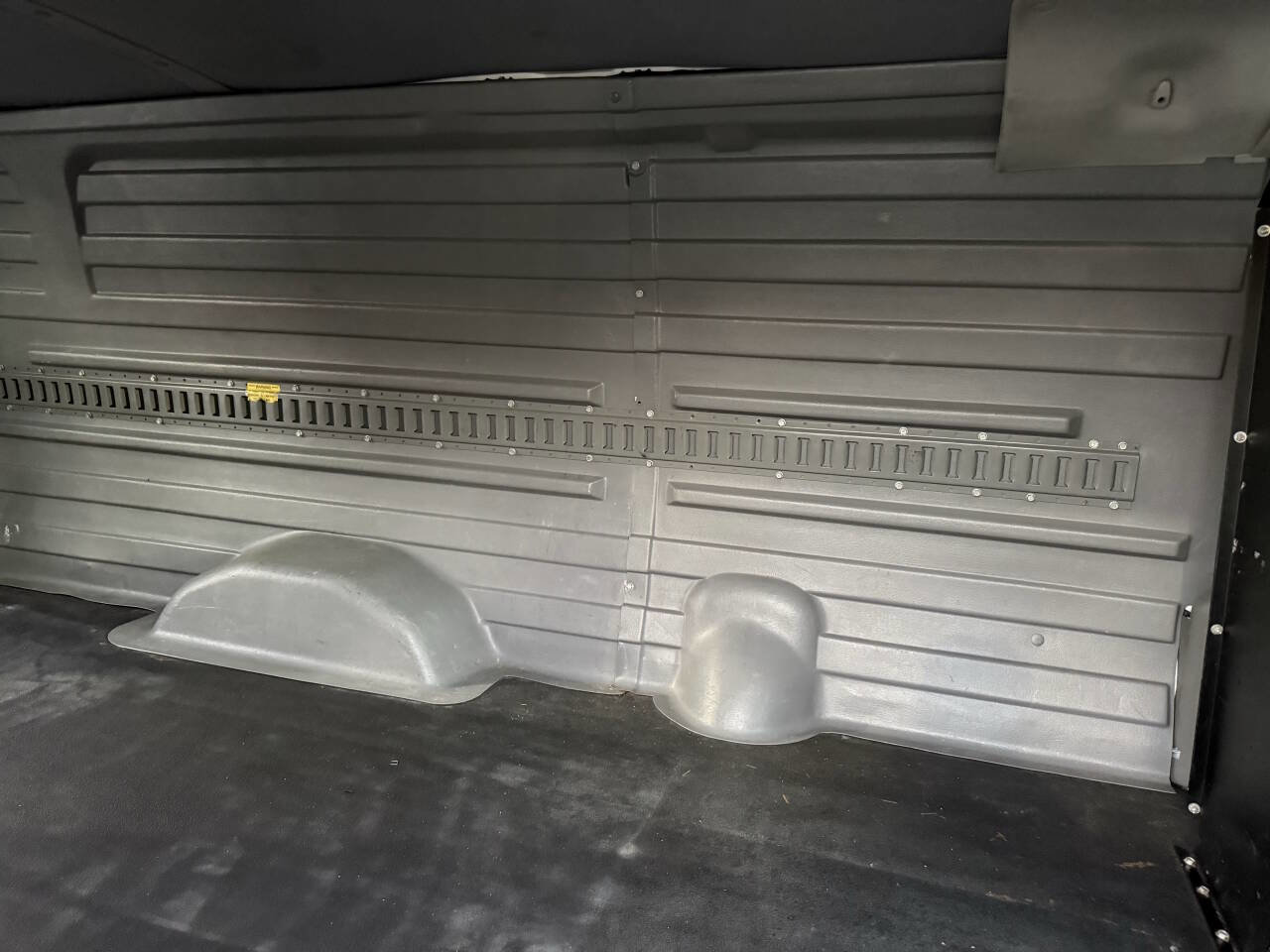 Used 2005 Ford E-250 and Econoline 250 Extended image 22