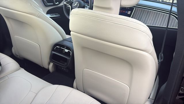Certified 2025 Mercedes-Benz E 350 4MATIC Sedan image 16