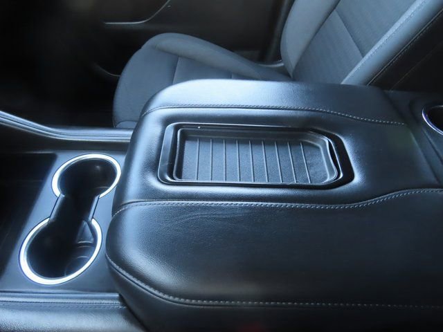 Used 2024 GMC Yukon SLE image 35