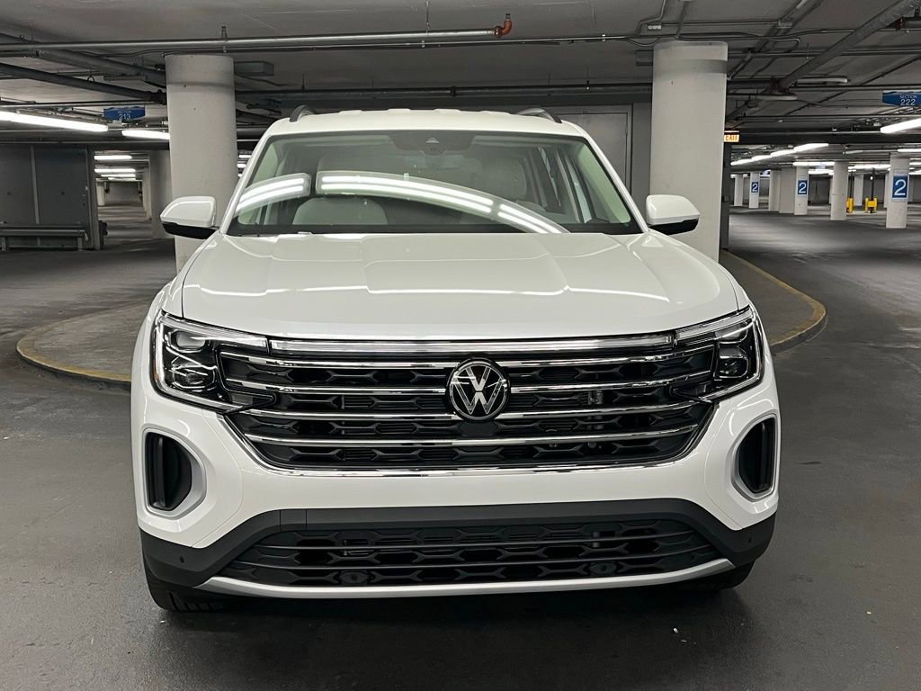 New 2026 Volkswagen Atlas SE image 32