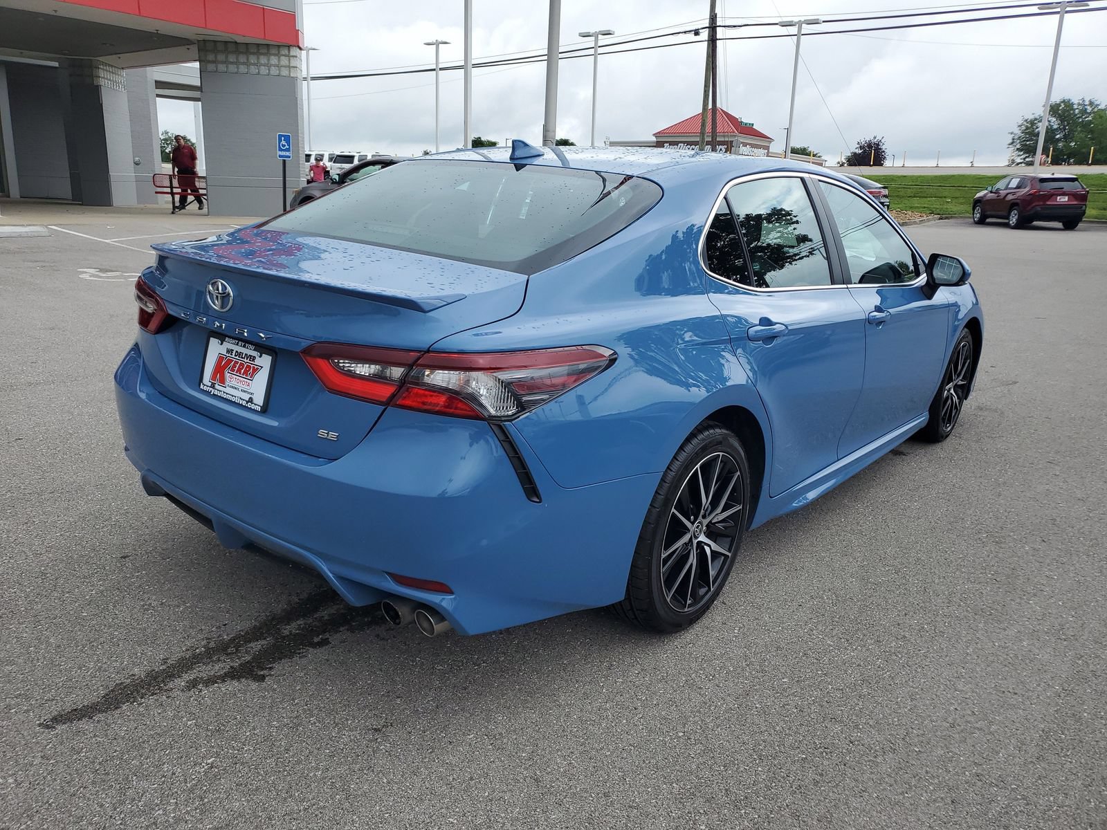 Certified 2024 Toyota Camry SE FWD image 4
