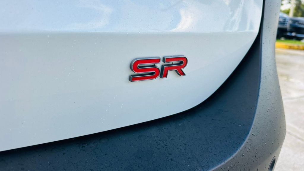 New 2026 Nissan Kicks SR FWD image 11
