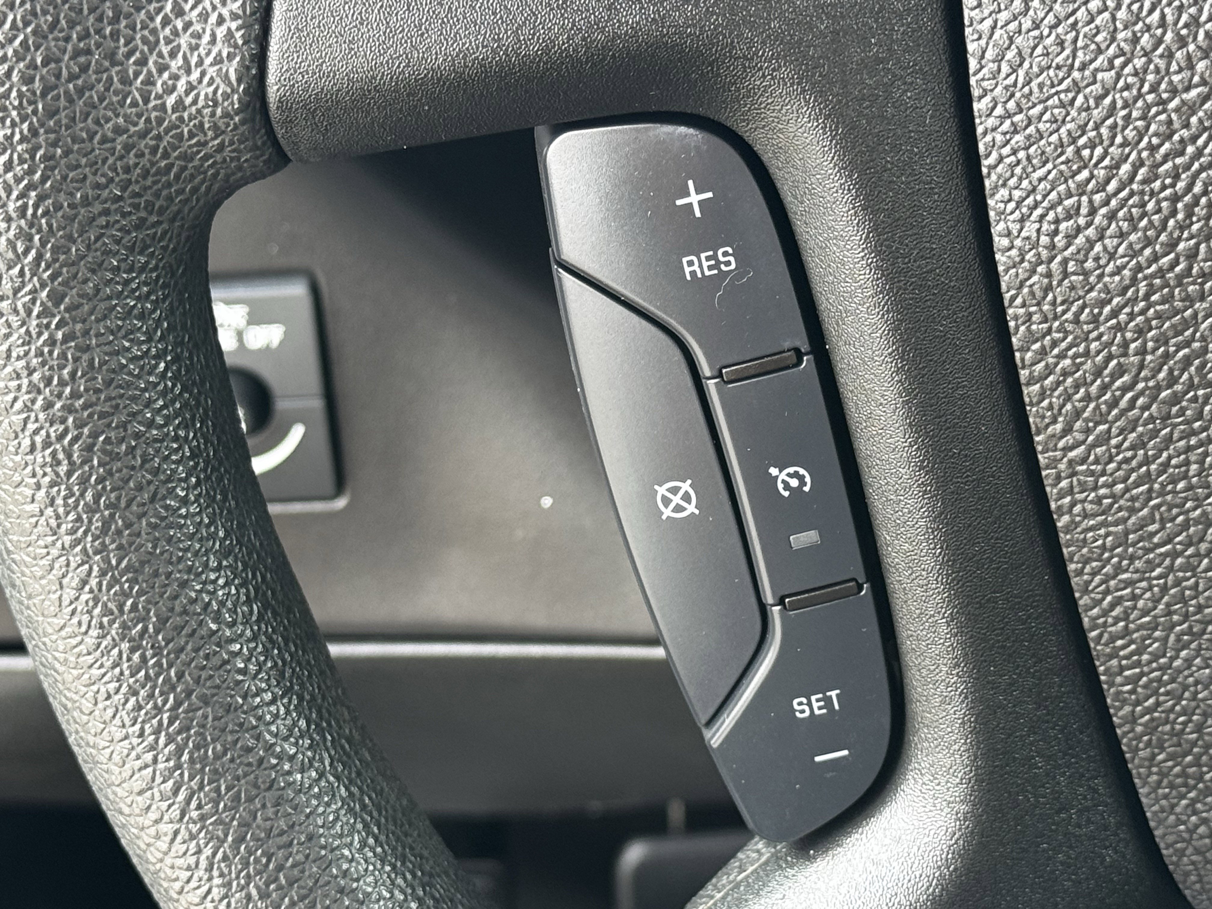 Used 2024 GMC Savana 2500 w/ Driver Convenience Package image 23