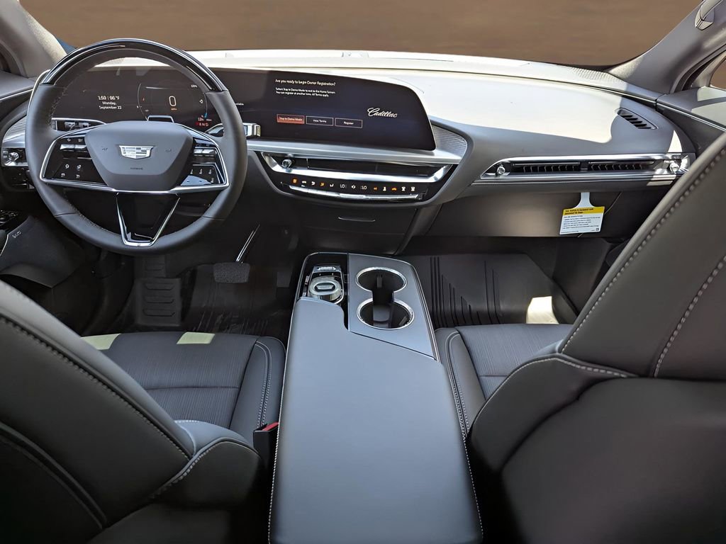 New 2026 Cadillac Lyriq Premium Luxury w/ LPO, Floor Liner Package image 16