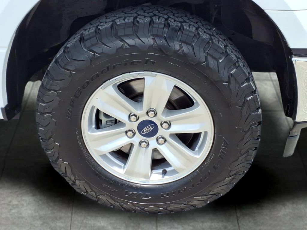 Used 2019 Ford F150 XLT w/ Equipment Group 301A Mid AWD/4WD image 9