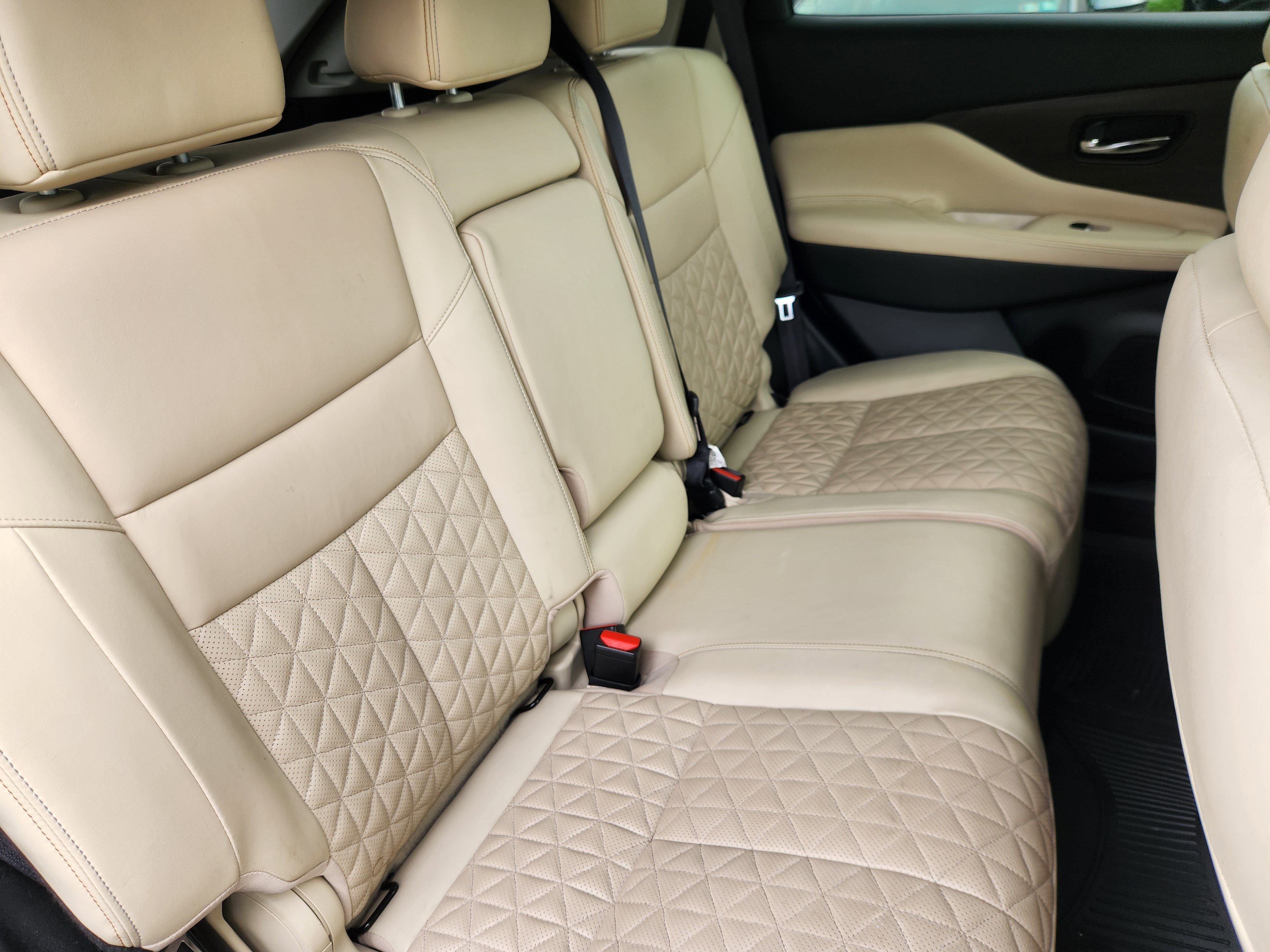 Certified 2022 Nissan Murano Platinum w/ Cargo Package image 17