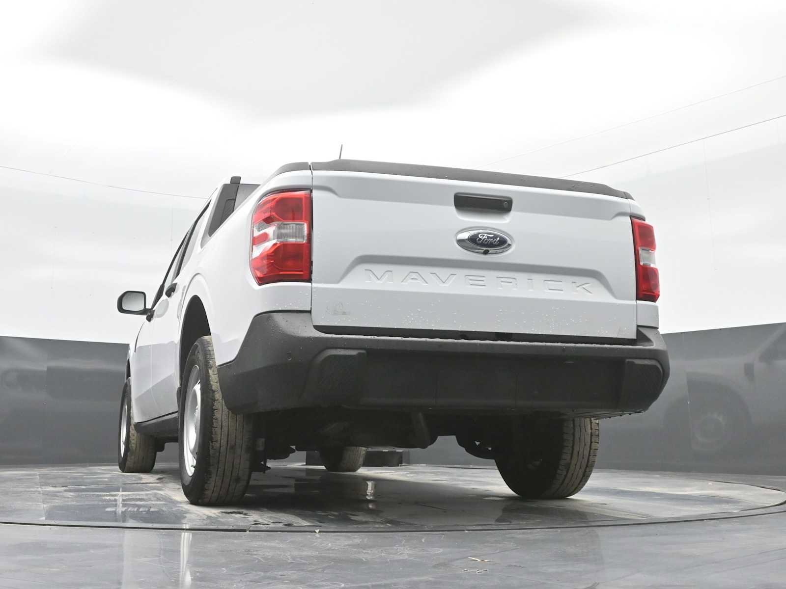 Used 2023 Ford Maverick XL image 32