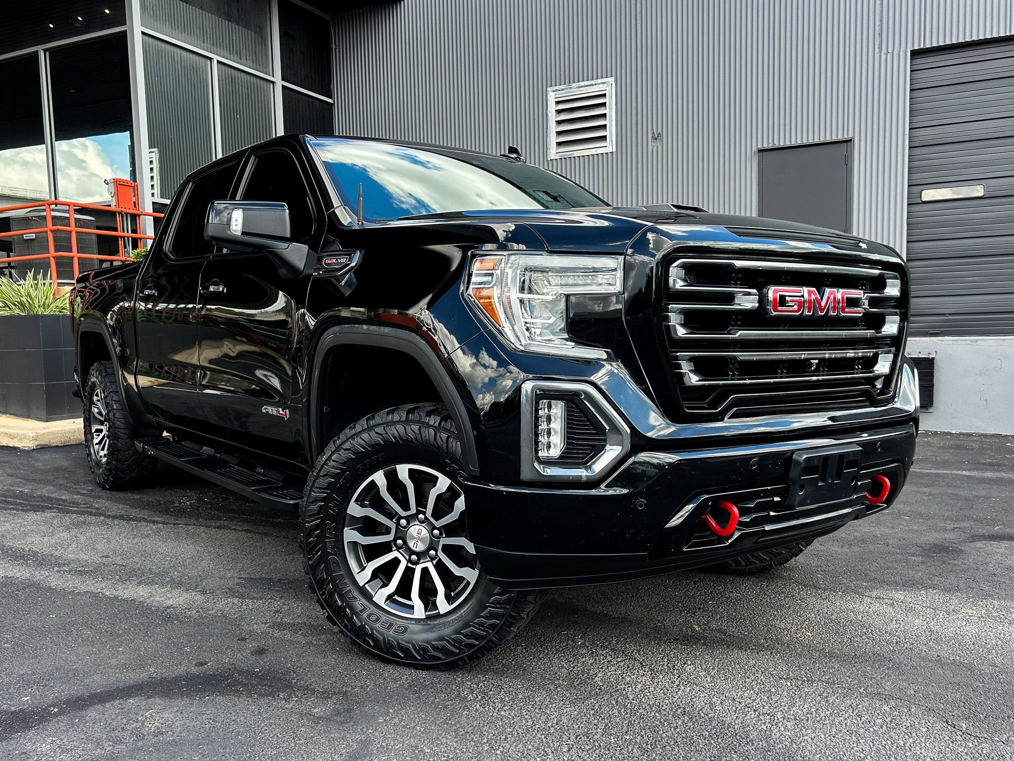 Used 2019 GMC Sierra 1500 AT4 w/ Off Road Performance Package