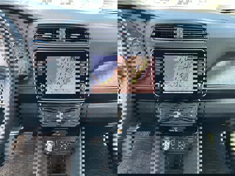 Used 2019 Nissan Leaf SL Plus w/ Protection Package image 18