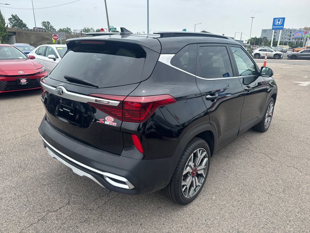 Used 2021 Kia Seltos S AWD/4WD image 8