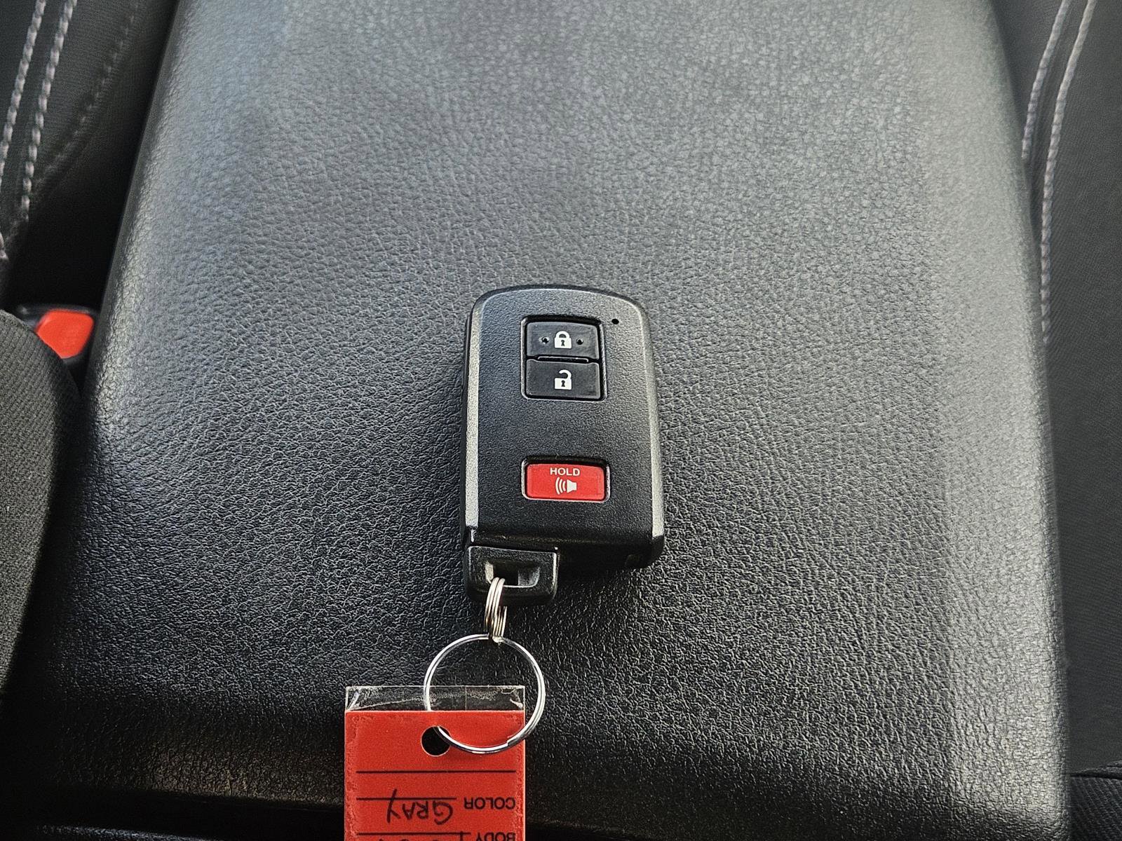 Used 2023 Toyota Tacoma TRD Off-Road image 33