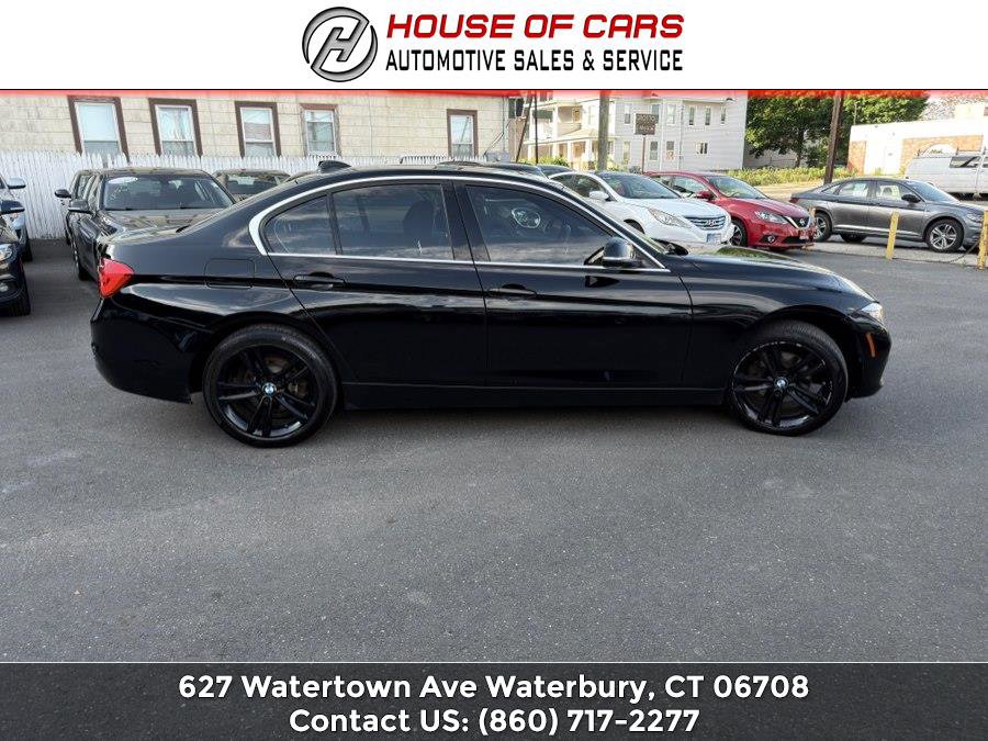 Used 2017 BMW 330i xDrive Sedan AWD/4WD image 4