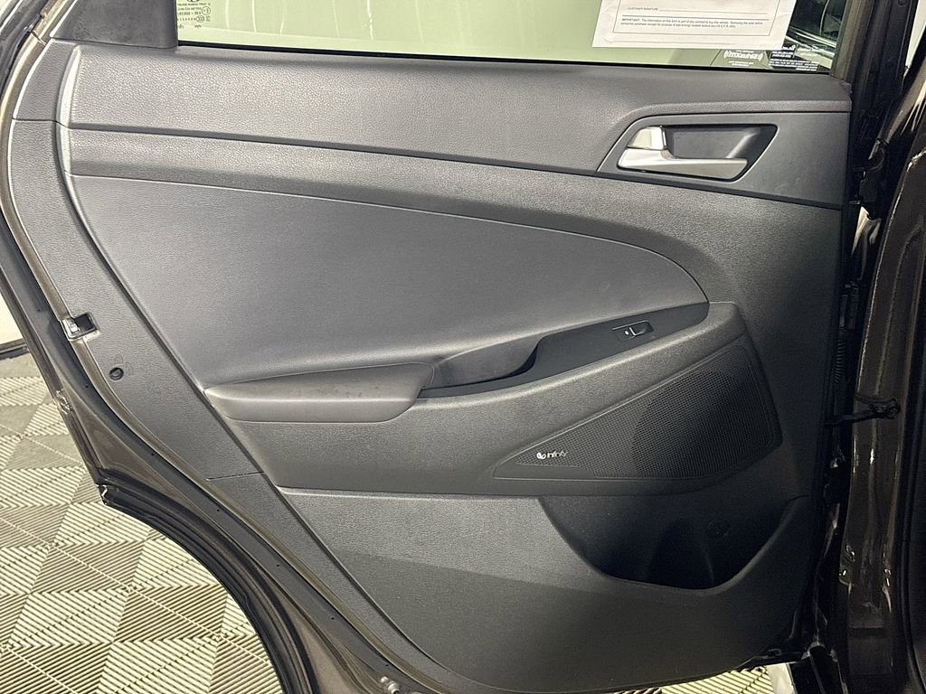 Used 2019 Hyundai Tucson Limited image 18