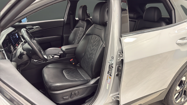 Used 2024 Kia Sportage X-Line AWD/4WD image 9