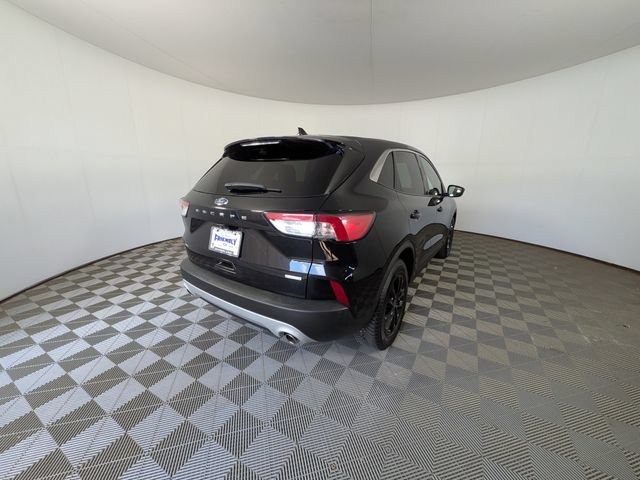 Used 2020 Ford Escape SE FWD image 4