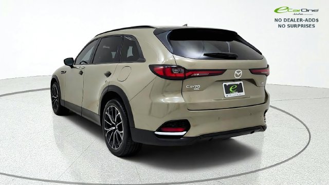 Used 2025 MAZDA CX-70 Plug-In Hybrid w/ Premium Plus AWD/4WD image 8