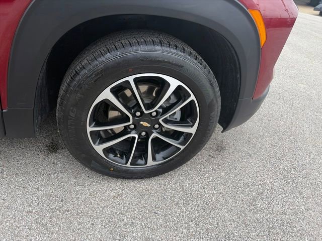 Used 2024 Chevrolet TrailBlazer LT w/ Convenience Package image 59