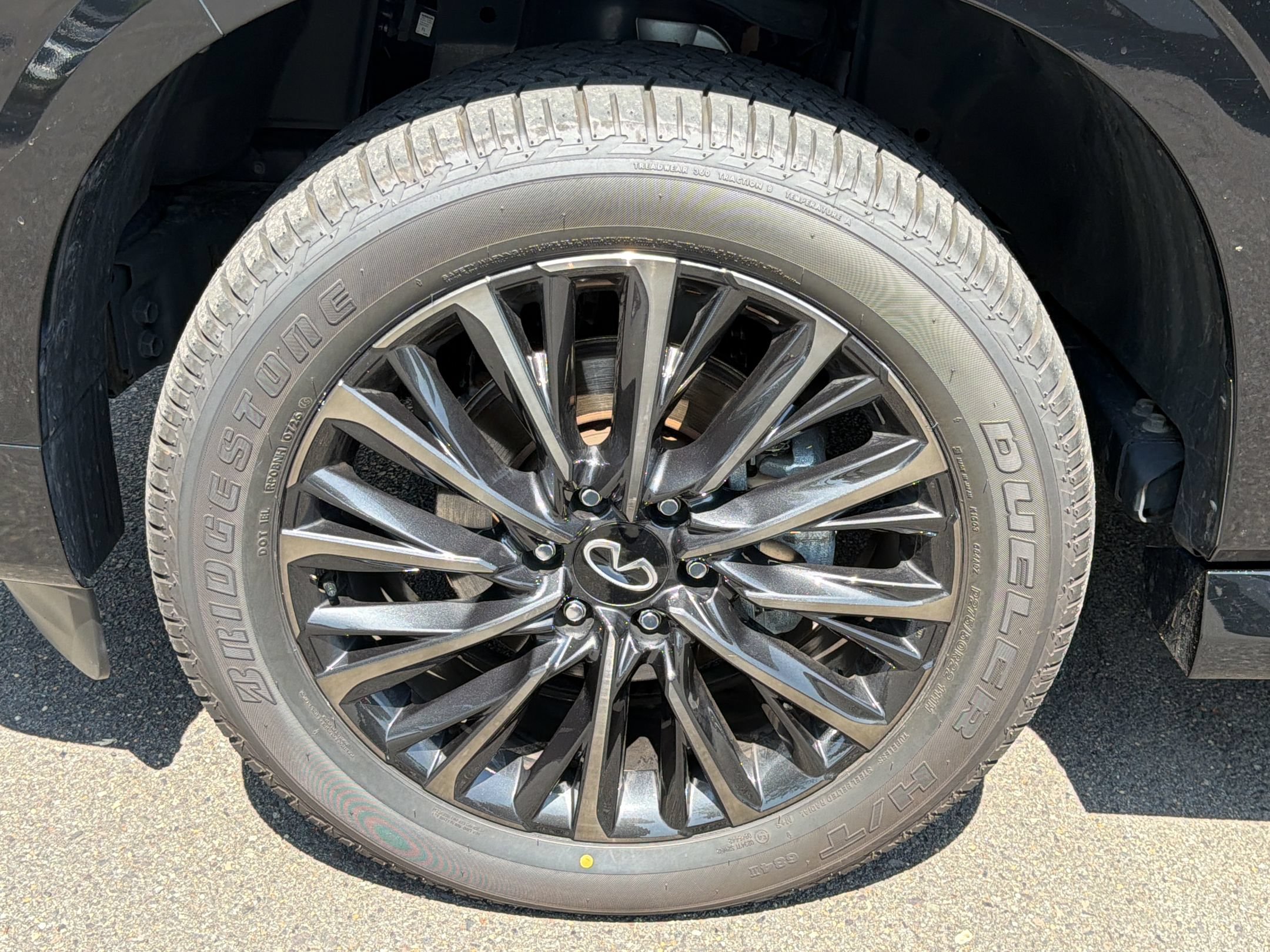 Used 2025 INFINITI QX80 Autograph AWD/4WD image 13
