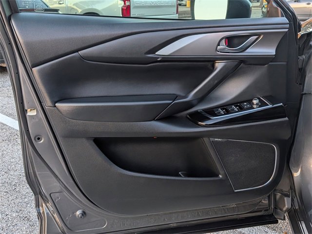 Certified 2022 MAZDA CX-9 Touring Plus image 10