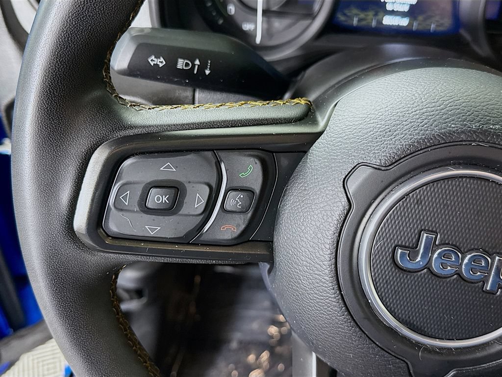 Used 2024 Jeep Wrangler Unlimited w/ Convenience Group AWD/4WD image 20