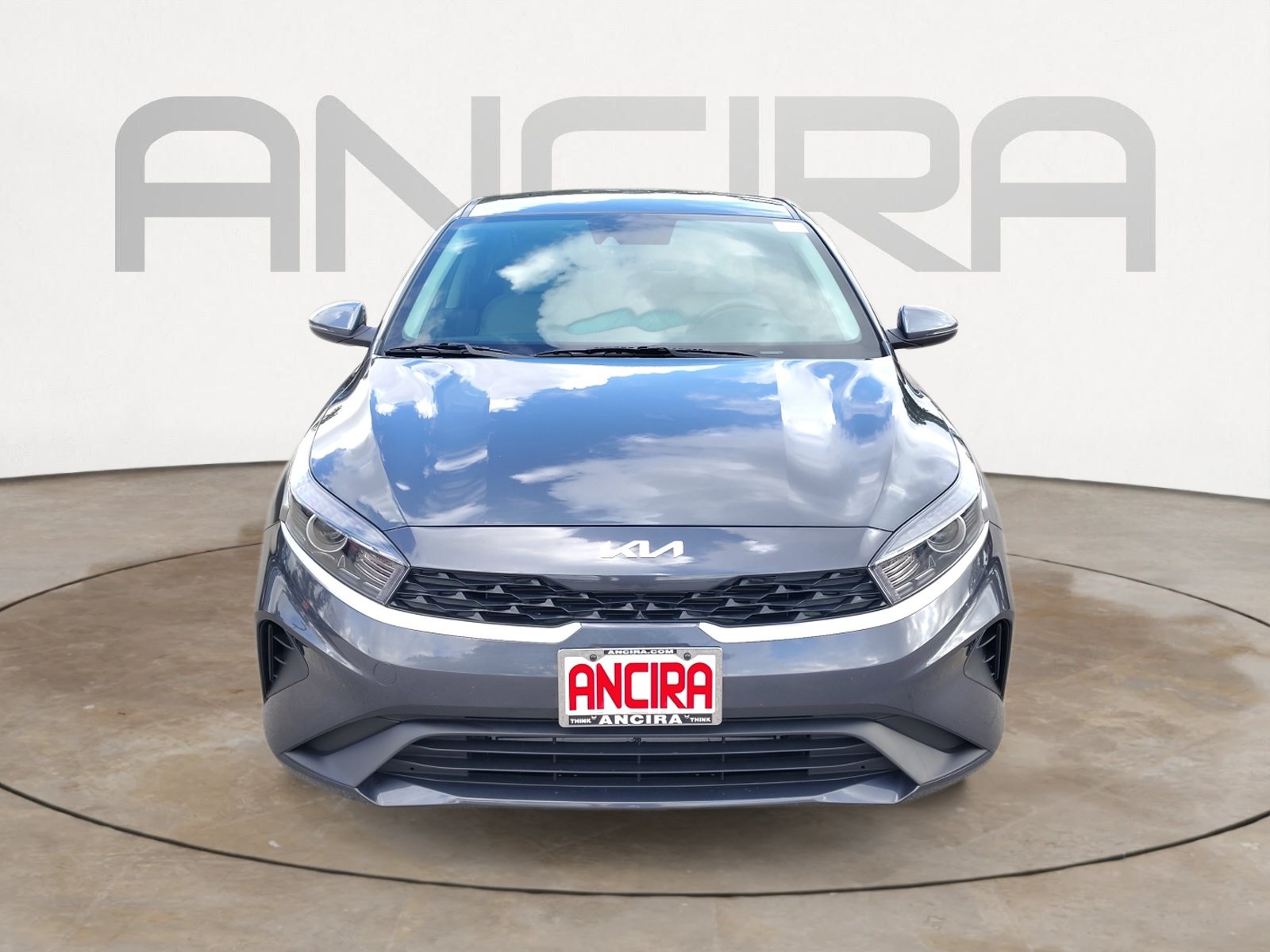 Used 2023 Kia Forte LXS w/ LXS Technology Package FWD image 5