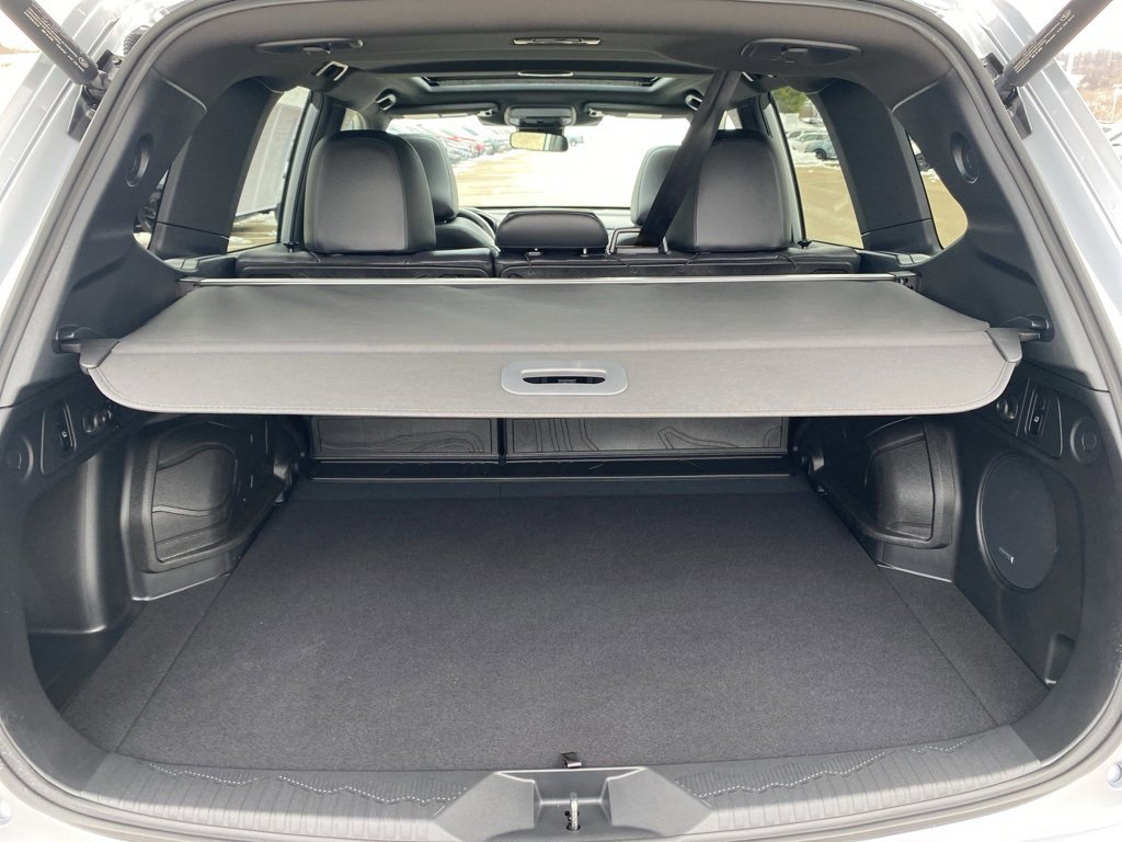 Used 2025 Subaru Forester Limited image 19