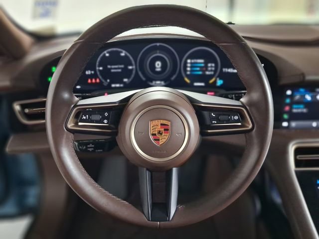 Used 2021 Porsche Taycan image 19