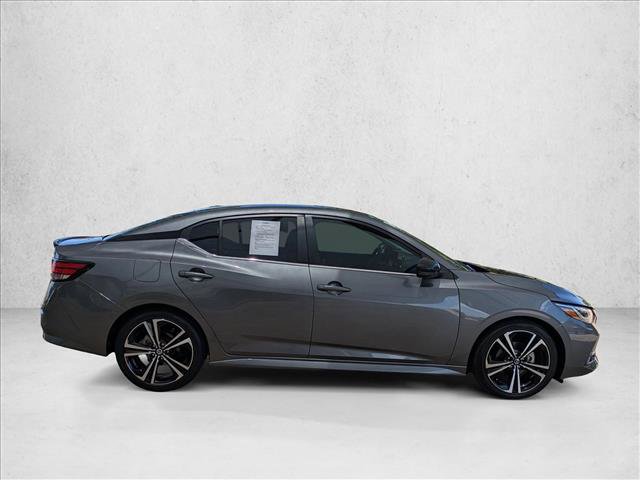 Used 2023 Nissan Sentra SR w/ SR Premium Package FWD image 4