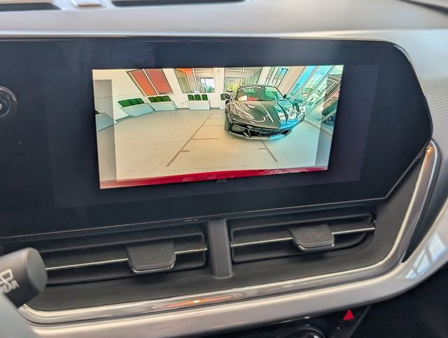 Certified 2024 Chevrolet Trax LT image 19