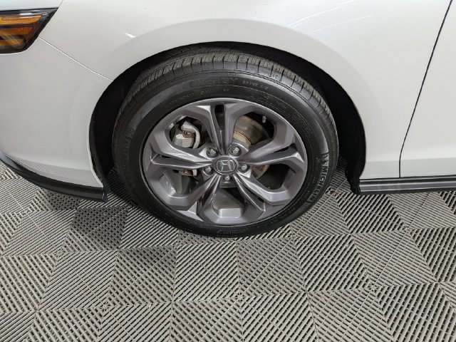 Used 2024 Honda Accord EX image 32