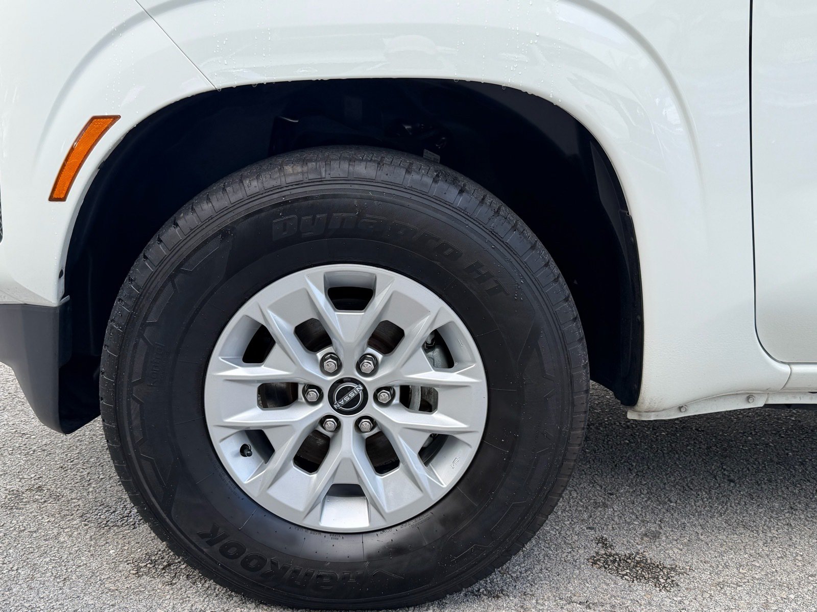 Certified 2024 Nissan Frontier SV RWD image 11