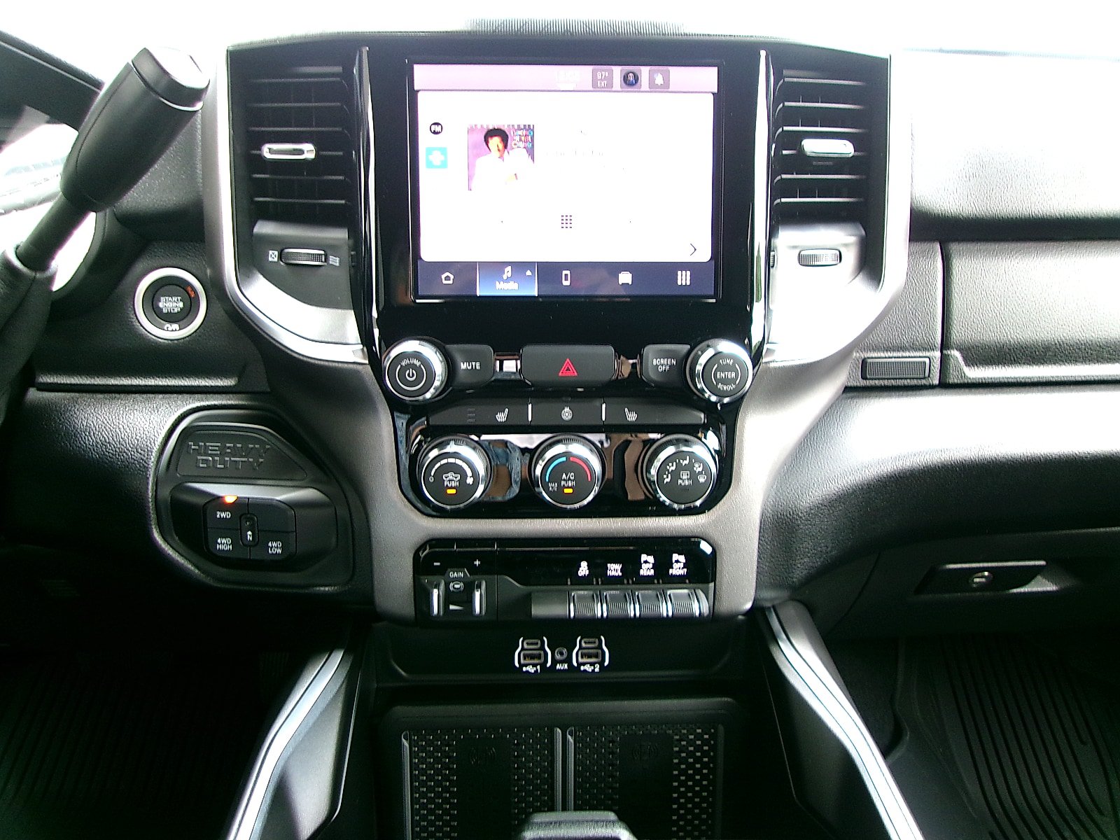 New 2026 RAM 2500 Big Horn AWD/4WD image 14