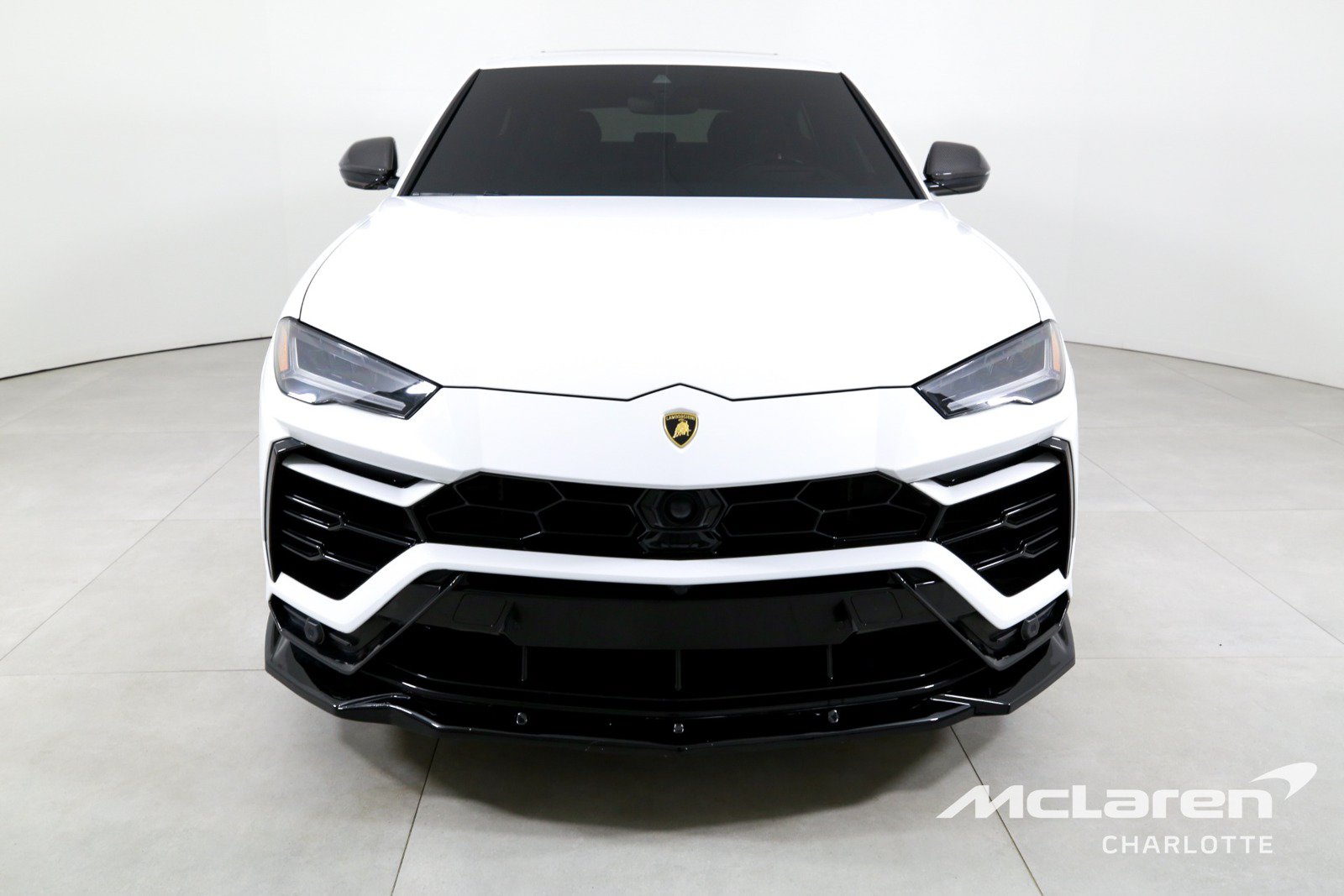 Used 2022 Lamborghini Urus AWD/4WD image 4