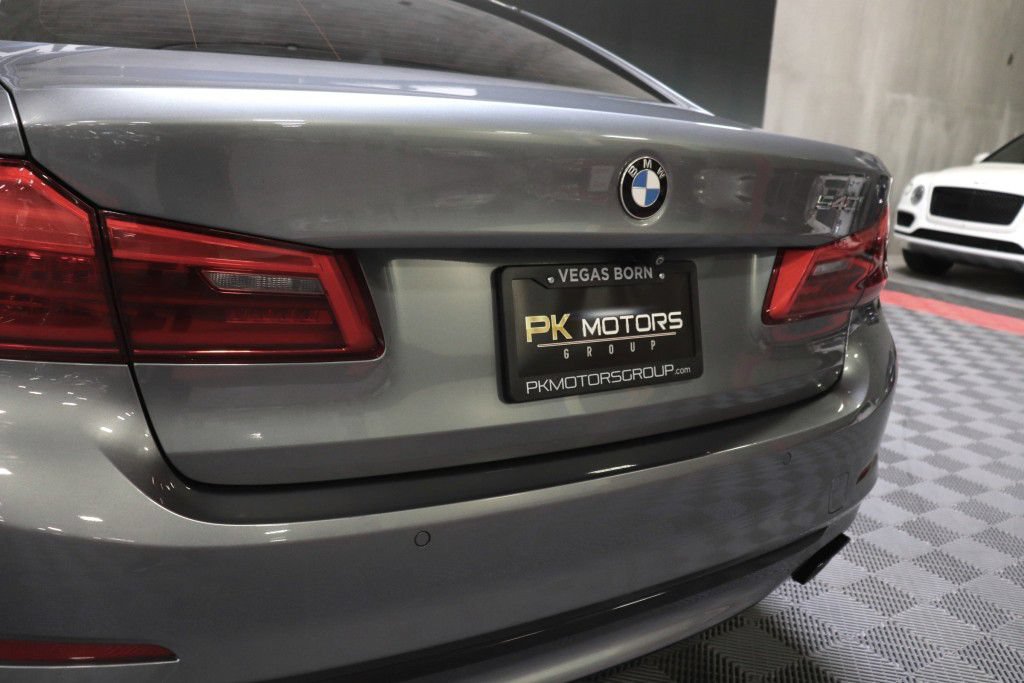 Used 2017 BMW 540i w/ Premium Package RWD image 6