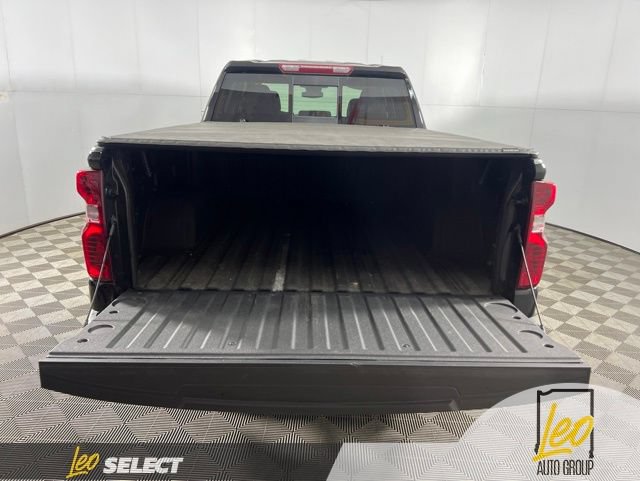 Used 2025 Chevrolet Silverado 1500 LT w/ Z71 Off-Road Package AWD/4WD image 11