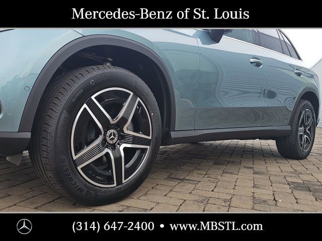 New 2026 Mercedes-Benz GLC 300 4MATIC image 5