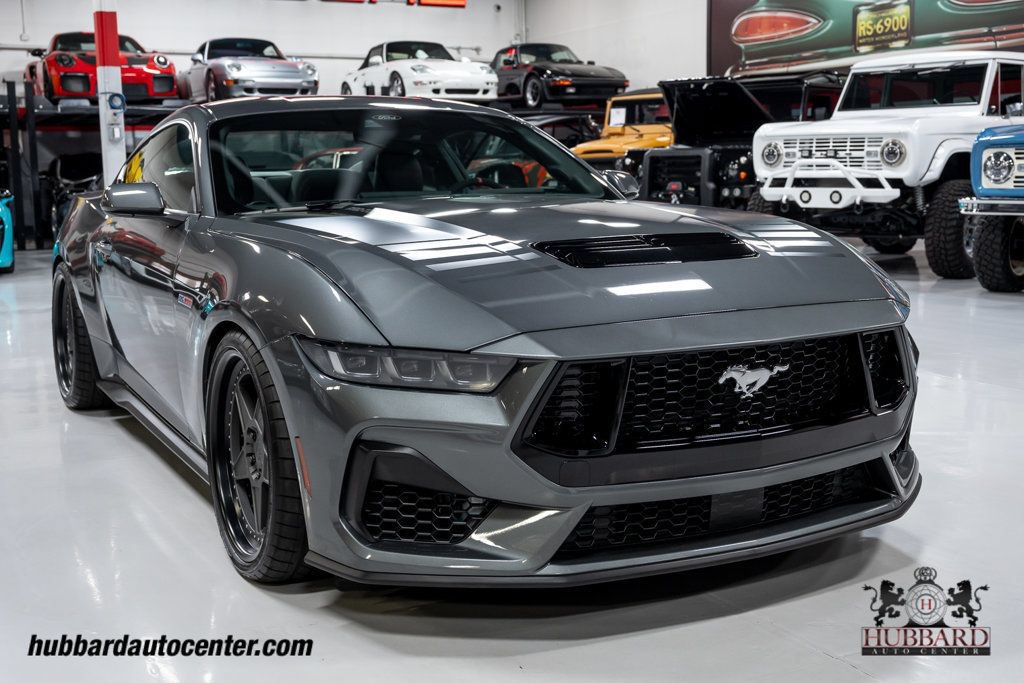 Used 2024 Ford Mustang GT RWD image 10