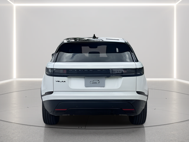 Certified 2026 Land Rover Range Rover Velar Dynamic SE AWD/4WD image 4