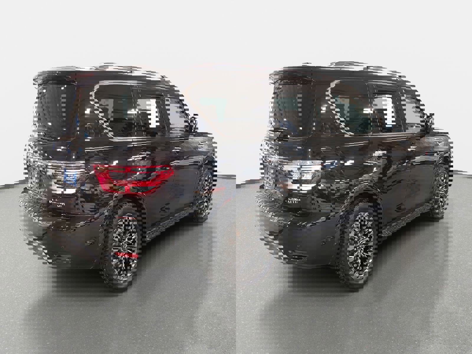 Used 2021 Nissan Armada Platinum w/ Captain's Chairs Package image 5