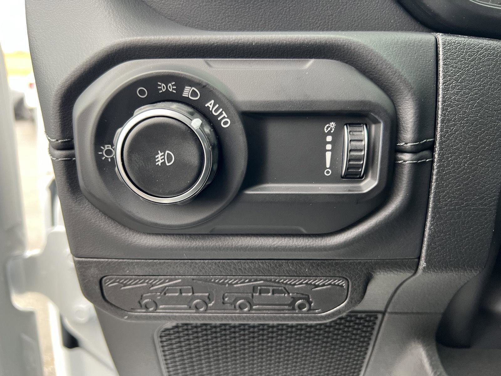 New 2026 Jeep Wrangler Sahara image 21