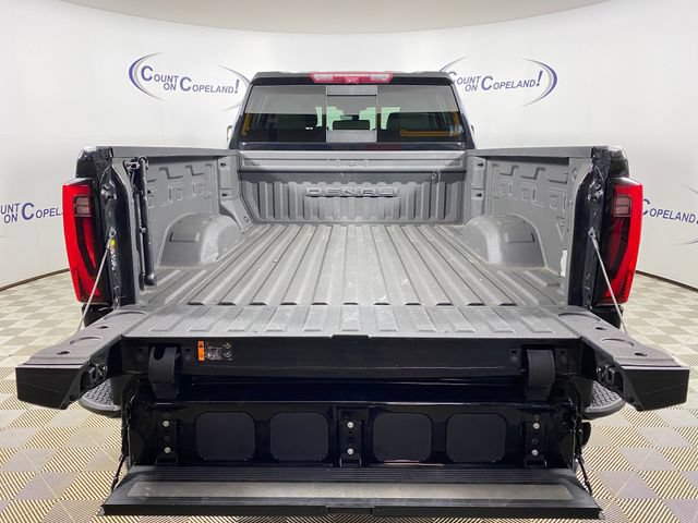 Certified 2024 GMC Sierra 2500 Denali w/ Denali Reserve Package AWD/4WD image 19
