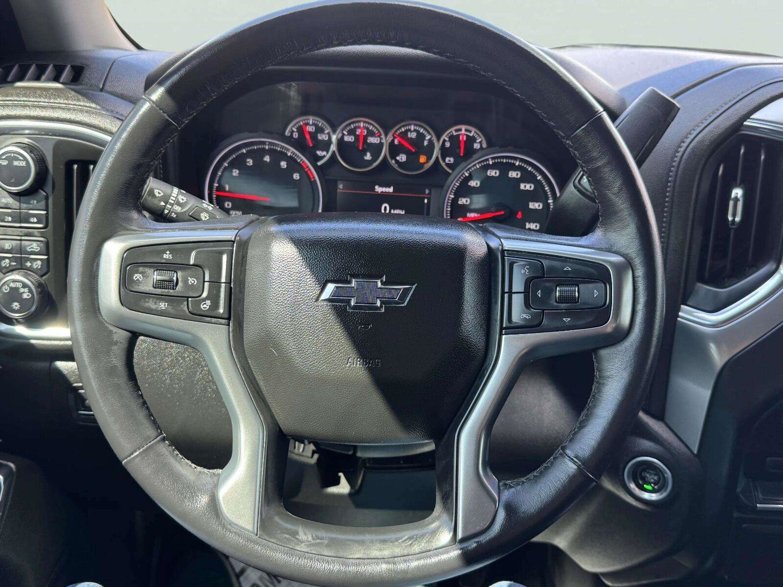Used 2022 Chevrolet Silverado 1500 LT Trail Boss AWD/4WD image 36