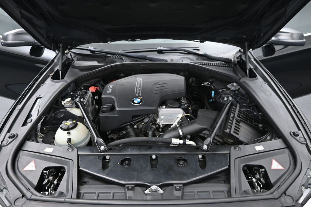Used 2016 BMW 528i Sedan RWD image 22