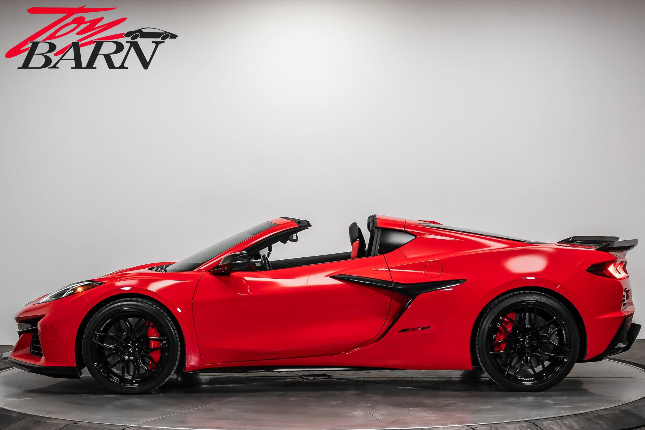 Used 2024 Chevrolet Corvette Z06 w/ Stealth Interior Trim Package image 2