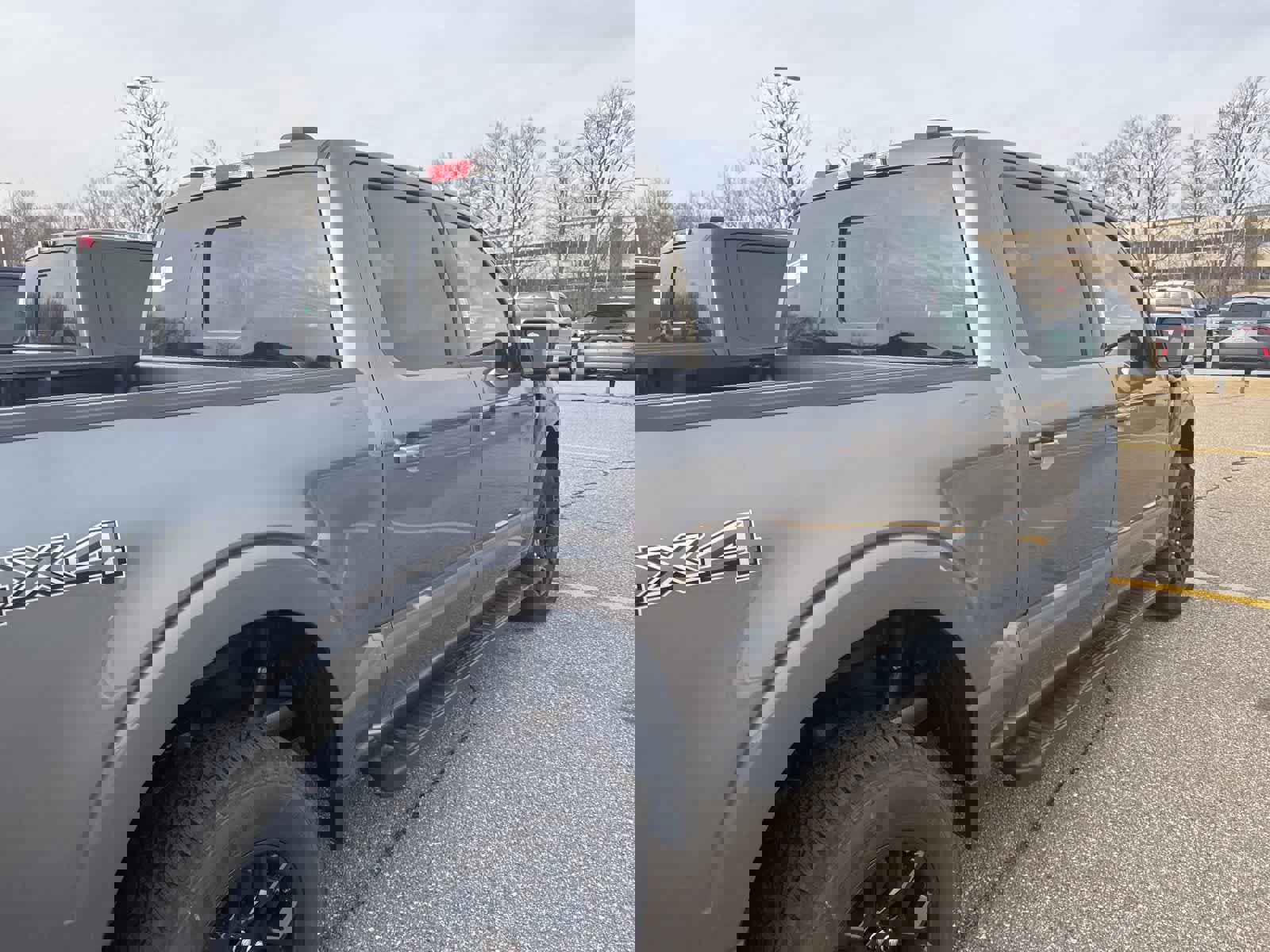 New 2026 Ford F150 XLT w/ Equipment Group 302A MID image 9