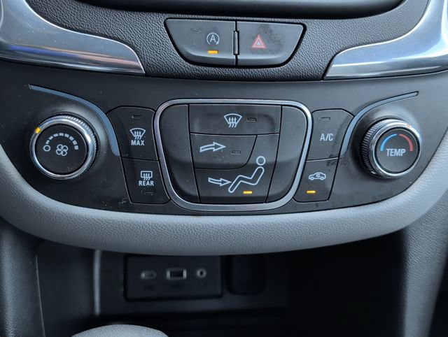 Used 2023 Chevrolet Equinox LS FWD image 18